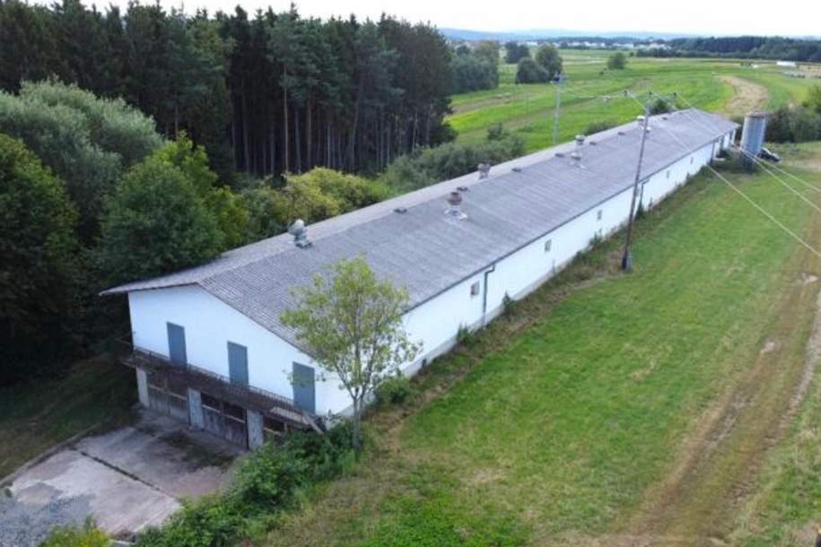 Teilbarer Gewerbehof mit Erweiterungspotenzial auf großem Baulandgrundstück (Provisionsfrei), Gewerbeobjekt-kauf, 480.000,€, 7552 Güssing