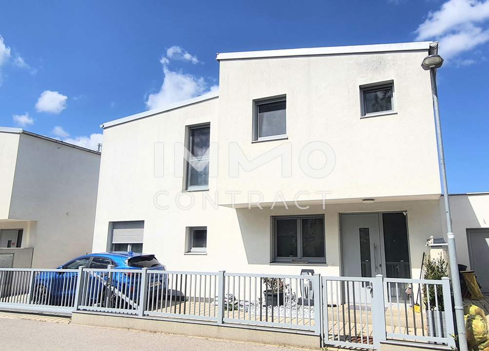 Im Pool planschen und entspannen - wunderschönes Haus in Alland