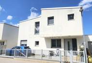 Im Pool planschen und entspannen - wunderschönes Haus in Alland