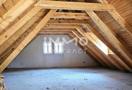Repräsentative Villa in Zwettl mit 2137 m² Grundstück - Wohnen und Arbeiten stilvoll vereint