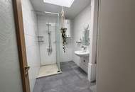Großzügiges Wohnhaus auf sonnigem Grundstück -ruhige Siedlungslage