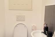 Wiener Straße: 2 Zimmerwohnung mit südwestlichen Balkon und Stellplatz inklusive!