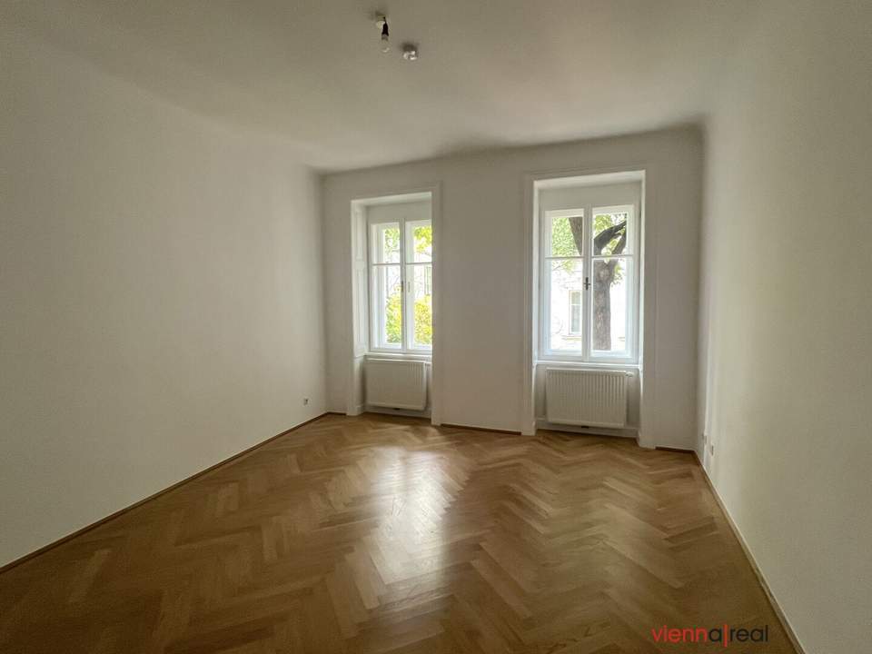 UNBEFRISTET - Hofseitige 2-Zimmer Altbauwohnung mit separater Küche und Kellerabteil in der Margaretenstraße