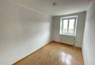 Leistbare 4 Zimmer Familien-Eigentumswohnung mit Potential!