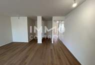 GROSSZÜGIGE 2-ZIMMER-WOHNUNG MIT BALKON