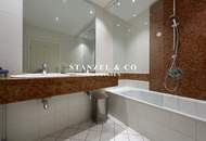 SONNIGES ALTBAUAPARTMENT IN ZENTRALER INNENSTADTLAGE