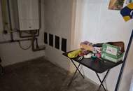 Renovierungsbedürftiges Mittelreihenhaus