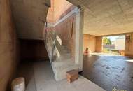 ZIEGELHAUS IN BAUMEISTERQUALITÄT! INKLUSIVE POOL. 5 ZIMMER. PROVISIONSFREI für den Käufer.
