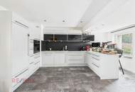 Zinshaus mit Pizzeria und bebaubarer Grundstücksreserve – Alles an einem Standort