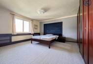 Charmantes Bauernhaus mit großem Grundstück, langgezogenem Hof, 2 Wohnungen und einem Swimmingpool