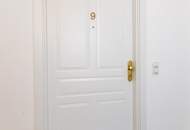 SEHR GERÄUMIGE 2 ZIMMER ALTBAUWOHNUNG II PRESTIGE UND ELEGANZ II WOHNEN IM DENKMALGESCHÜTZEN MÖDLINGER STADTJUWEL II FUSSGÄNGERZONE