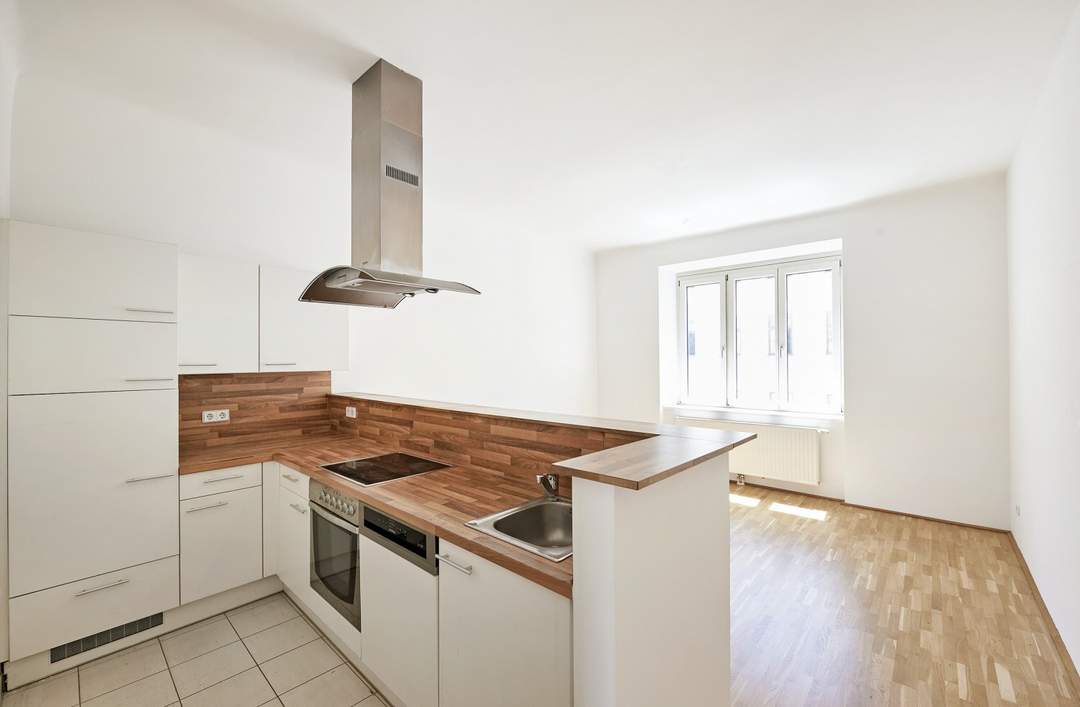 Einziehen &amp; genießen nähe Donaukanal und Prater - 2-Zimmer-Wohnung mit Loggia in den Innenhof!