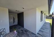 Sehr gepflegter Bungalow mit Garage und Carport in ruhiger Ortslage samt PV Anlage und Batteriespeicher