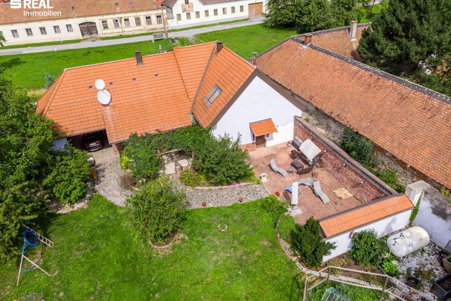 Einzigartiges Land-/Einfamilienhaus mit großem Nebengebäude und prächtigem Garten, Haus-kauf, 260.000,€, 3820 Waidhofen an der Thaya