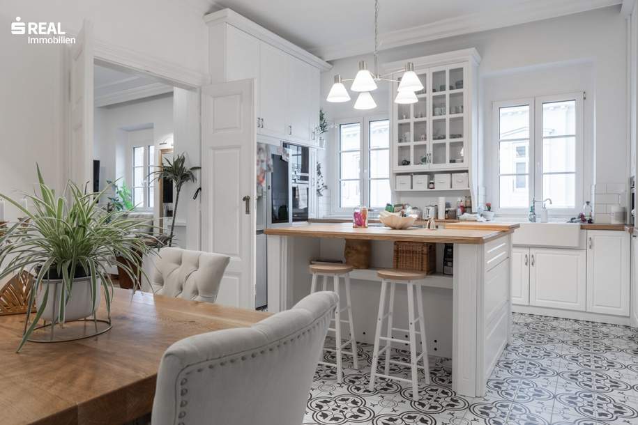 EXKLUSIVE 4 ZIMMER-ALTBAUWOHNUNG MIT TERRASSE IN BESTLAGE, Wohnung-kauf, 460.000,€, 2000 Korneuburg