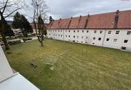 Erstbezug nach Sanierung: helle 4-Zimmer-Wohnung im obersten Stockwerk mit moderner Atmosphäre, kurzen Wegen und hervorragender Infrastruktur in Steyr-Münichholz!