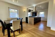 Tolles Haus in ruhiger Lage! Top Zustand mit Ausbaupotenzial, Doppelgarage und Kleingewerbe-Office!