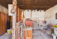 Sanierungsbedürftiges Haus auf 1.728 m² Grund – großes Bebauungs- und Entwicklungspotenzial