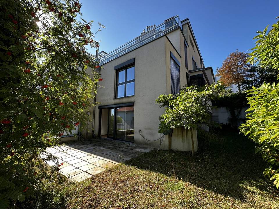 Schöne Gartenwohnung nähe Schloss Wilhelminenberg mit zwei Tiefgaragenstellplätzen