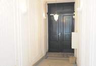 Geräumige Altbauwohnung / ONLINE-TERMIN -BUCHEN https://www.remax.at/de/1662-1532