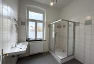 Neu sanierte Wohnung im Wiener Altbau // Newly renovated apartment in an old Viennese building //