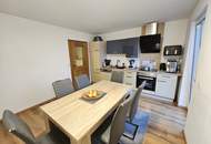 1- bis 2-Familienhaus in erhöhter Lage mit Fernsicht und moderner Solar-/Wärmetechnik