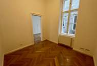 SANIERTE WOHNUNG NÄHE SCHOTTENRING!
