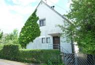 Günstiges renovierungsbedürftiges Haus mit kleinen Grundstück in Attnang Puchheim!!