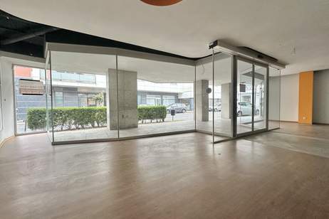 Geschäftslokal mit maximaler Gestaltungsfreiheit | Showroom, Atelier oder Studio | unbefristete Geschäftsfläche in stark frequentierter Lage mit optimalen Werbemöglichkeiten, Gewerbeobjekt-miete, 1.500,00,€, 2410 Bruck an der Leitha