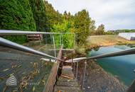 Elegantes Einfamilienhaus am See mit großzügiger Terrasse und Garten