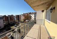 UNBEFRISTET - Helle 3-Zimmerwohnung mit Balkon nahe dem Esperantoplatz!