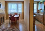 helles Lift-Appartement mit schönem Fernblick