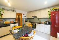 Entzückendes Einfamilienhaus mit PV-Anlage in ruhiger, zentrumsnaher Lage bei Wien