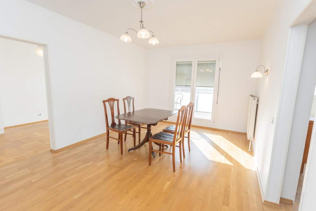 In AKH-Nähe - Süd-west-seitige DG-Wohnung mit 17m²-Terrasse auf Wohnebene