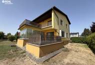 Großzügiges 6-Zi-Haus mit Garten, 2 Terrassen &amp; Garage in Poysdorf