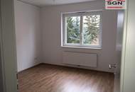 Schöne Wohnung zum Sofortbezug und mit PKW-Abstellplatz sowie schöner Küche