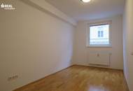 Hochwertig renovierte 103m² - 3 Schlafzimmer, 40m² große Wohnküche, 2 Bäder, Gäste-WC, 2. Liftstock, in ruhiger Einbahngasse!