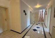 Modernes Einfamilienhaus in Hannersdorf mit Garten, Pool, Balkon &amp; Garage