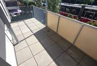 Großzügige Neubauwohnung mit Kühlung und großem, sonnigen Balkon
