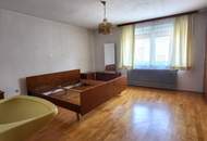 Großzügiges Wohnhaus mit Potential und vielseitigen Nutzungsmöglichkeiten