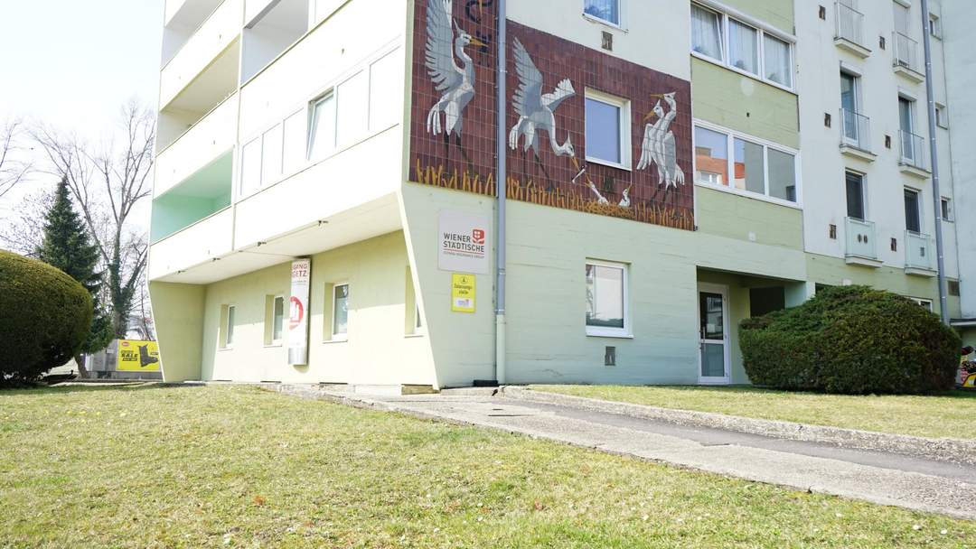 *Bieterverfahren* Praxis, Büro, Therapiezentrum oder Wohnnutzung mit perfekter Sichtbarkeit