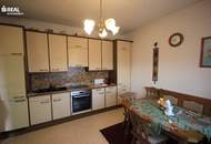 Gepflegtes Einfamilienhaus mit Wintergarten, Garage und Alarmanlage