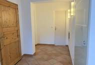 ZU MIETEN! 2-Zimmer-Wohnung mit Kachelofen und herrlichem Balkon in sonniger Ruhelage von Bad Ischl!