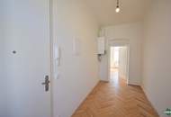 Sanierter Altbau: Schöne 2-Zimmer mit Wohnküche