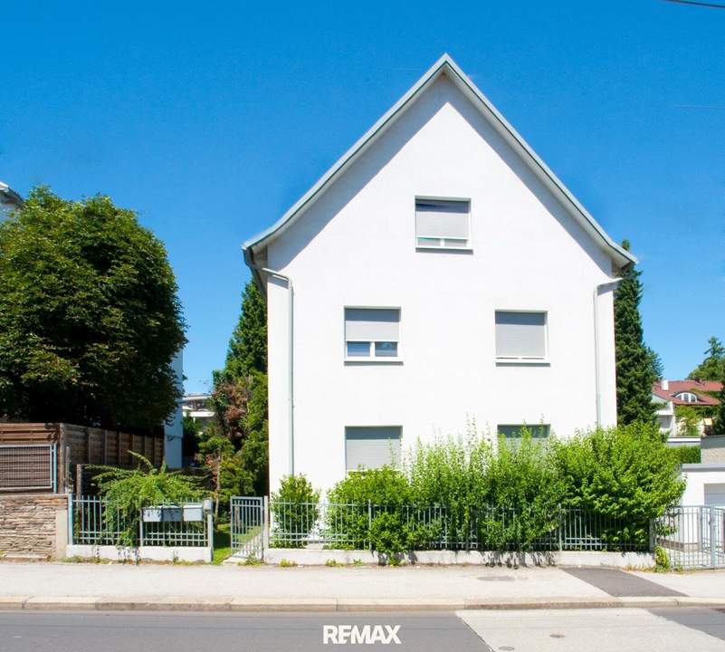 Stadthaus mit 3 Mietwohnungen und schönem Garten am Froschberg