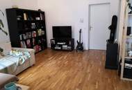 2-Zimmer-Wohnung mit kleinem Balkon nahe Schweizer Garten / Rennweg