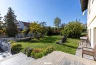 Anlegerobjekt: ruhig gelegenes Stadthaus mit 3 Mietwohnungen und schönem Garten am Froschberg