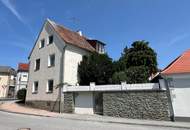 Große Familie? Viel Platz und uneinsehbarer Innenhof!