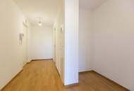Argentinierstraße - repräsentativer 2 Zimmer Neubau mit Loggia und ca. 8.000m2 großen Park