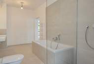 Moderne 3-Zimmer-Wohnung mit charmantem Wintergarten in traumhafter Liegenschaft!